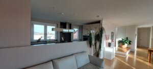 Beautiful living room in furnished apartment in Munich
