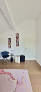 Designer furniture in 3 room apartment in Munich West